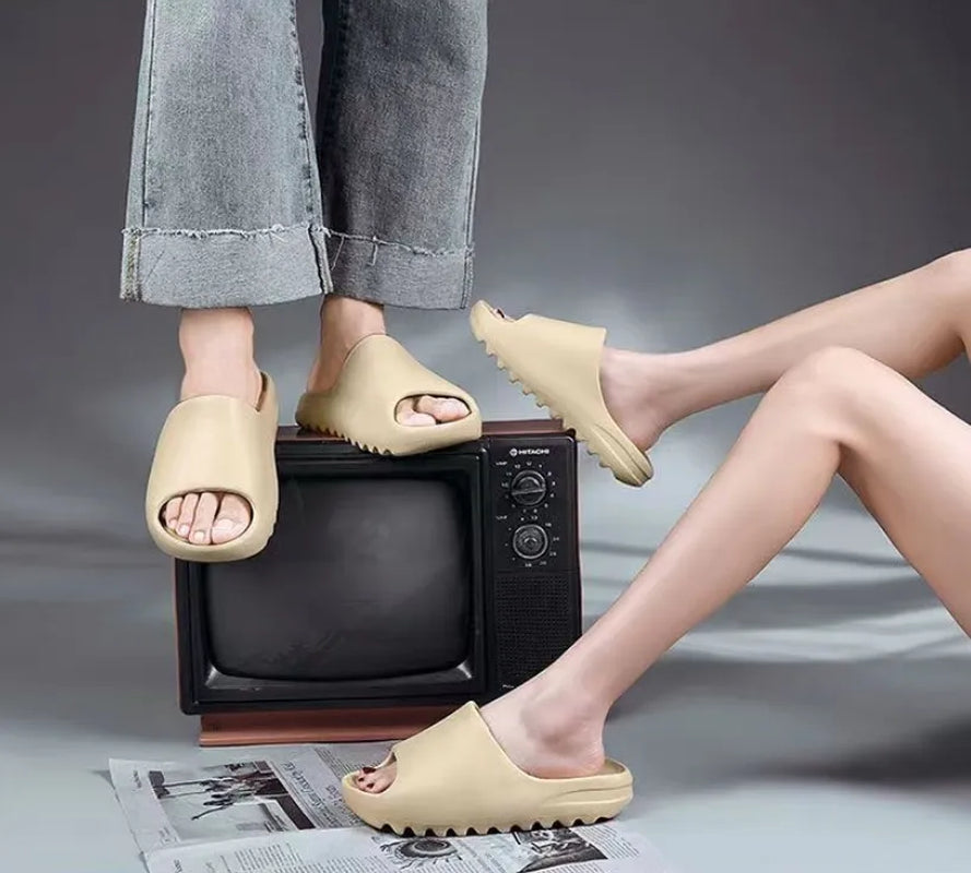 Slippers Summer Home Slippers Men/Women Indoor Eva Cool Soft Bottom Sandals Trend Luxury Slides Designer Beach Shoes with Box